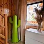 Wdzydze Nad Jeziorem Hébergement de vacances Wdzydze Kiszewskie