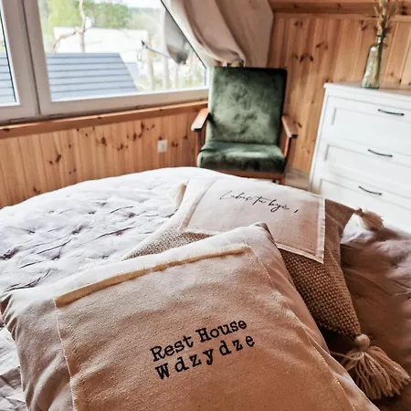 Wdzydze Nad Jeziorem Dom wakacyjny