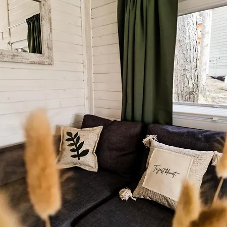 Wdzydze Nad Jeziorem *