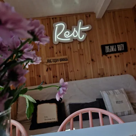 Wdzydze Nad Jeziorem Dom wakacyjny *