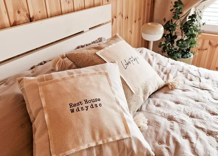 Wdzydze Nad Jeziorem Wdzydze Kiszewskie