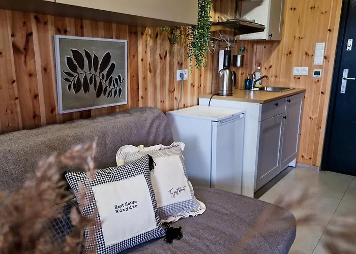 Semesterbostad Wdzydze Nad Jeziorem Wdzydze Kiszewskie