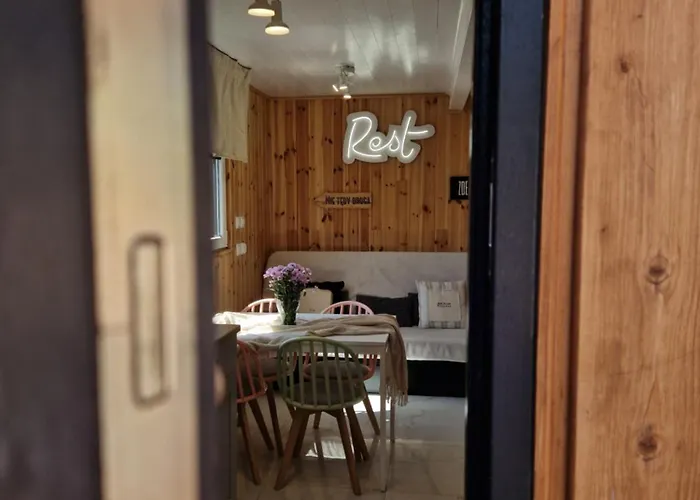 Wdzydze Nad Jeziorem *